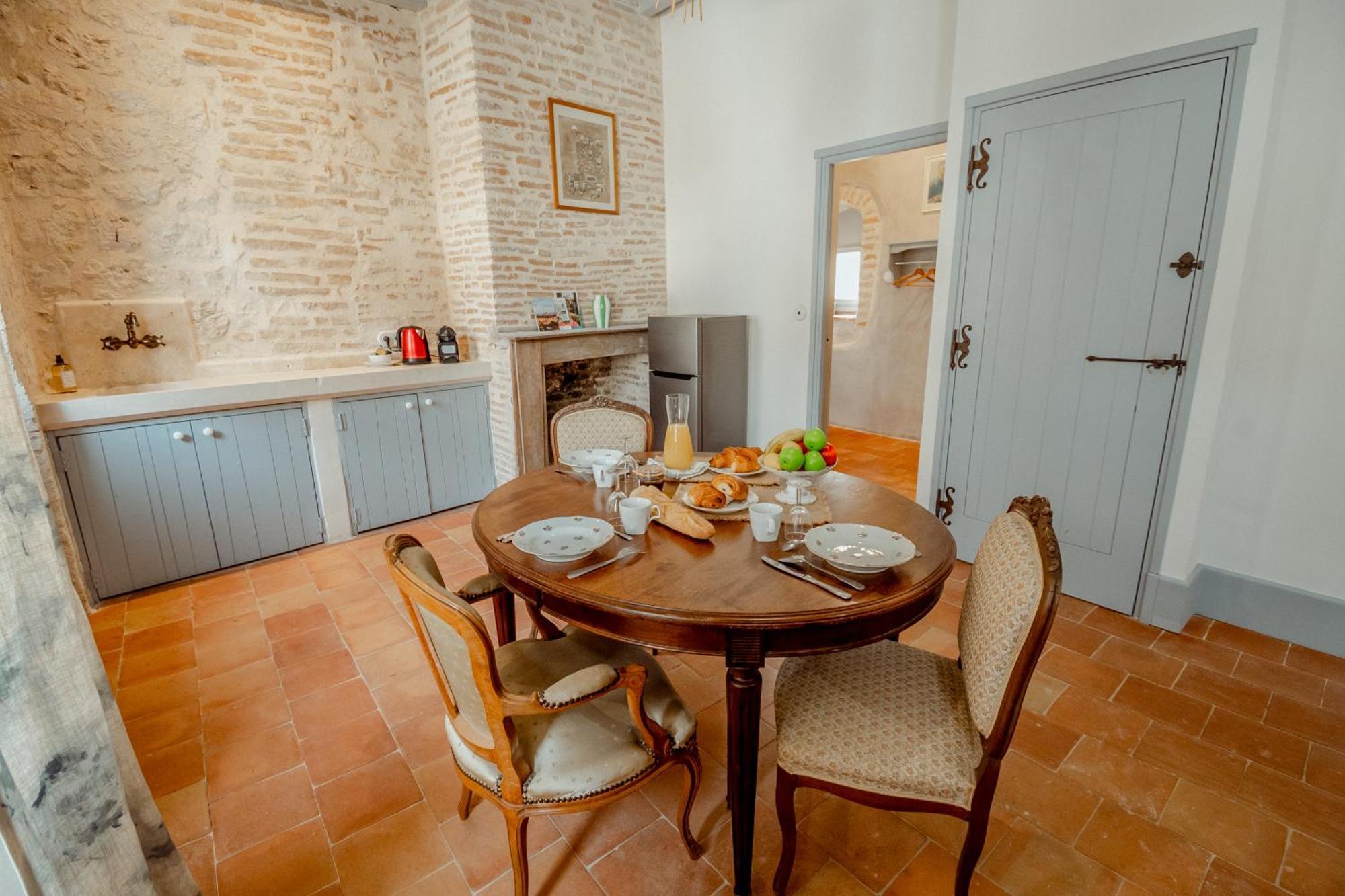 La Chambre Bleue Lauzerte Exterior foto
