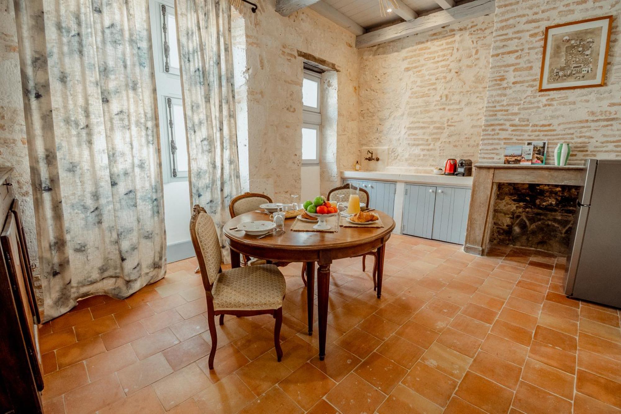 La Chambre Bleue Lauzerte Exterior foto